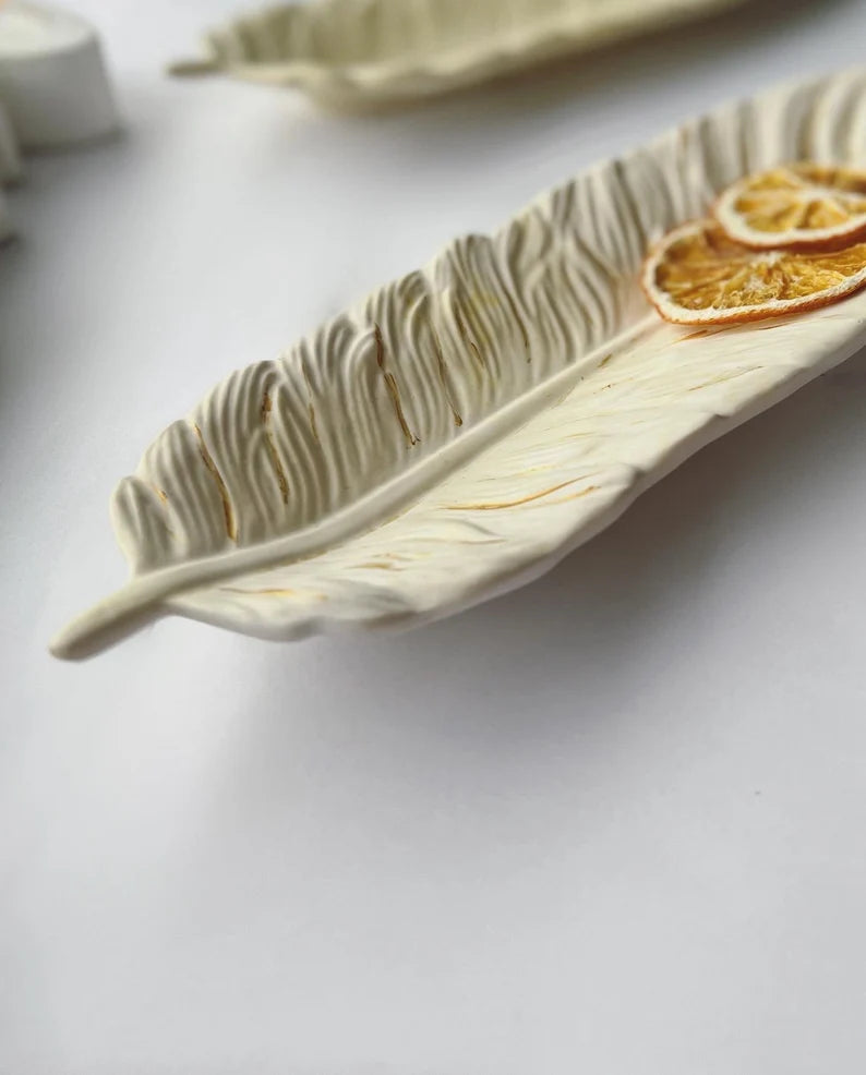 Feather Tray