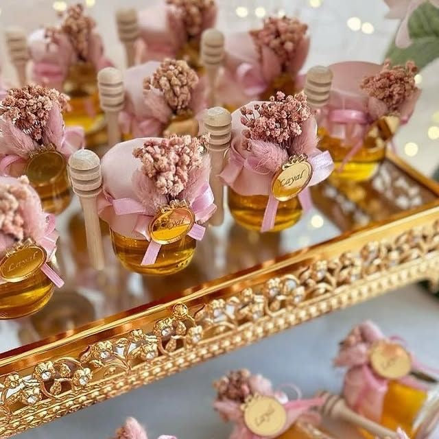 Luxury Honey Favors