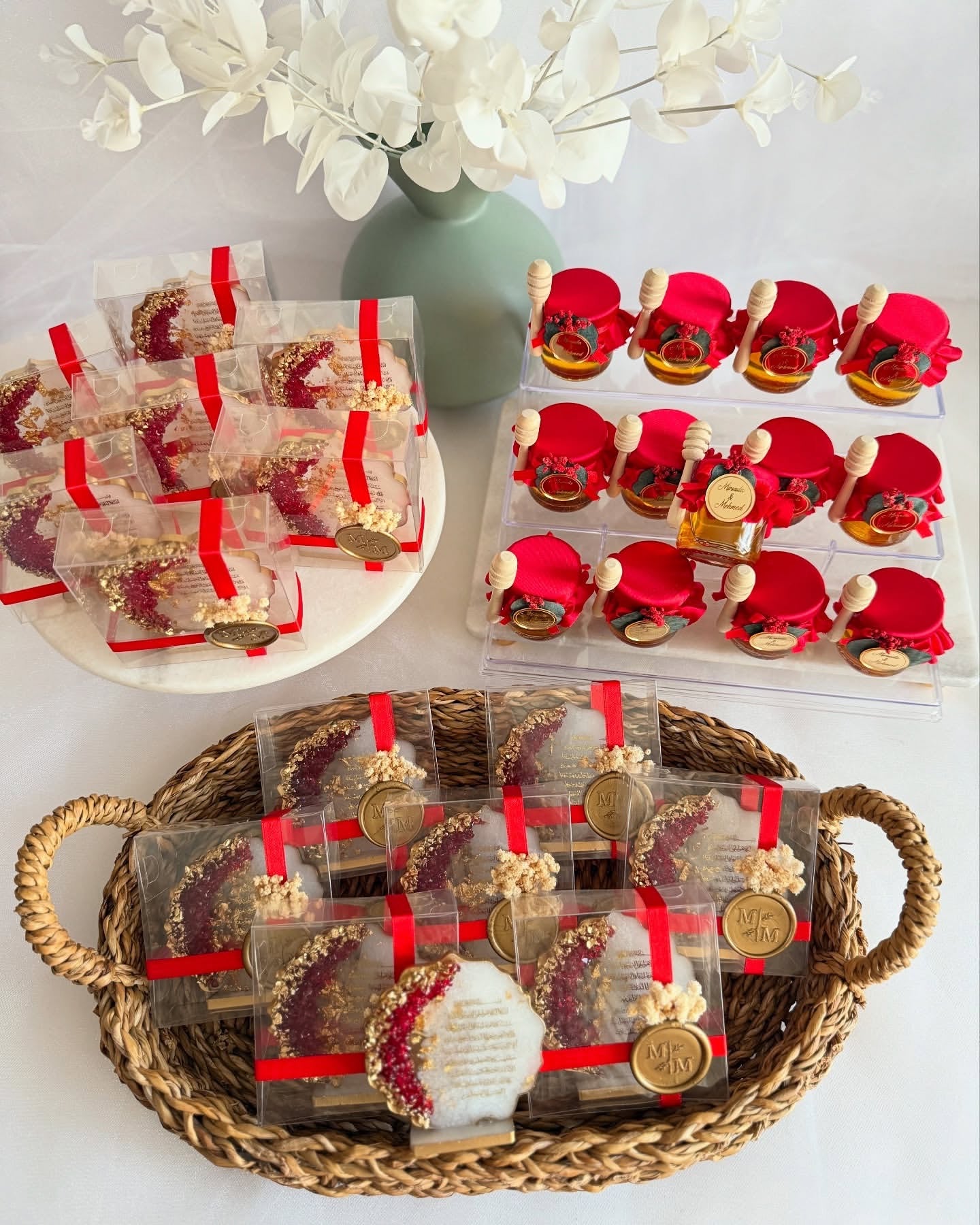 Luxury coaster and honey Jar