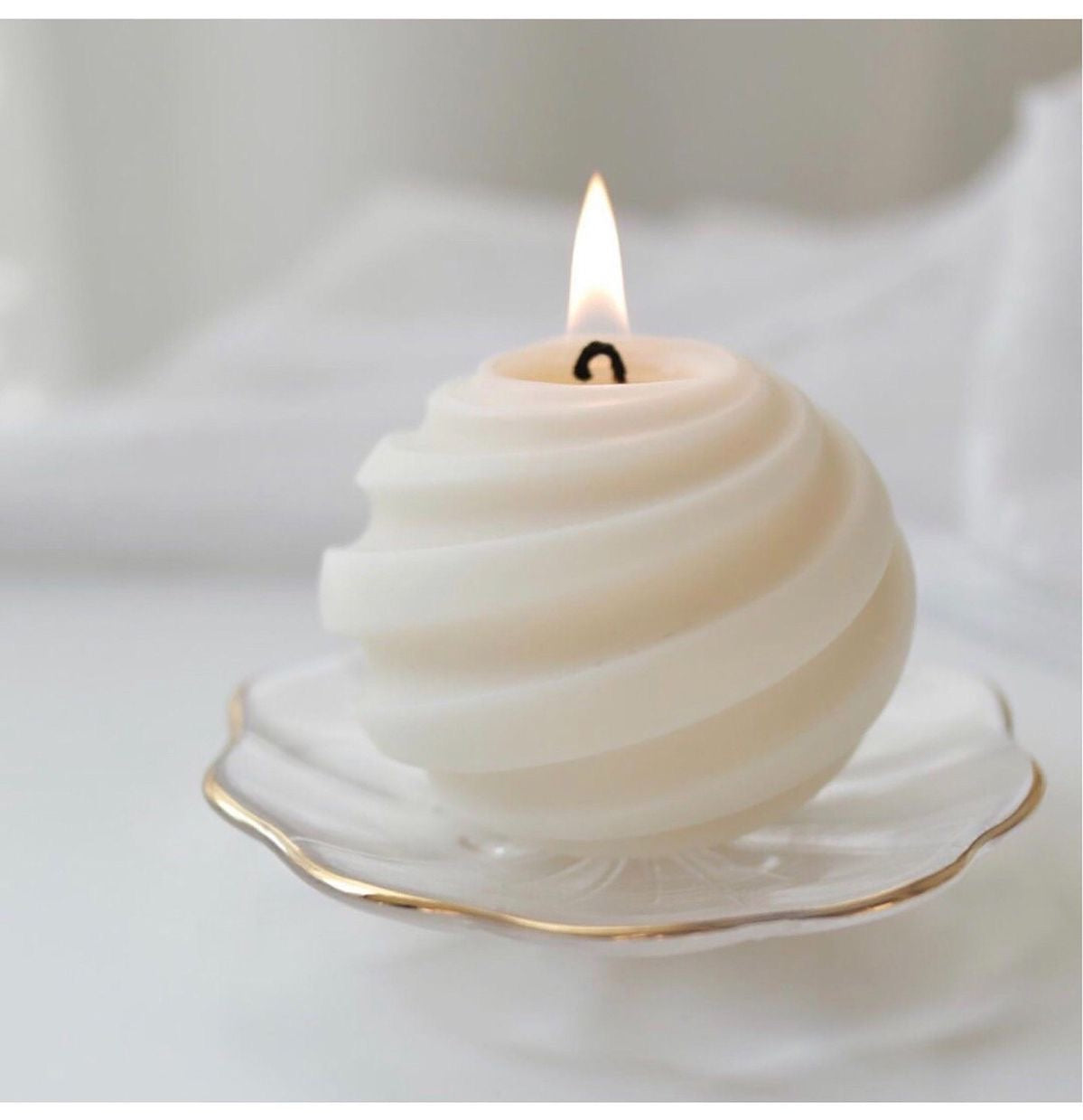 Swirl Candle