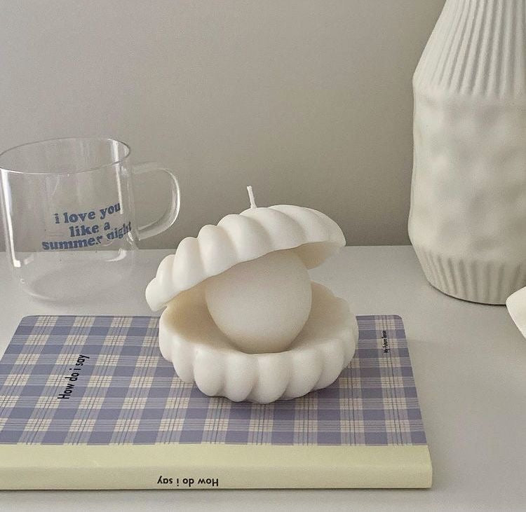 Pearl Candle