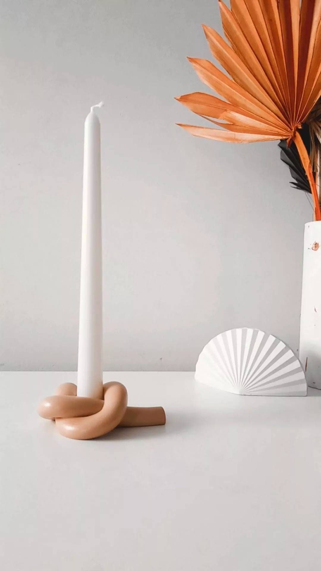 Knot Candle Holder