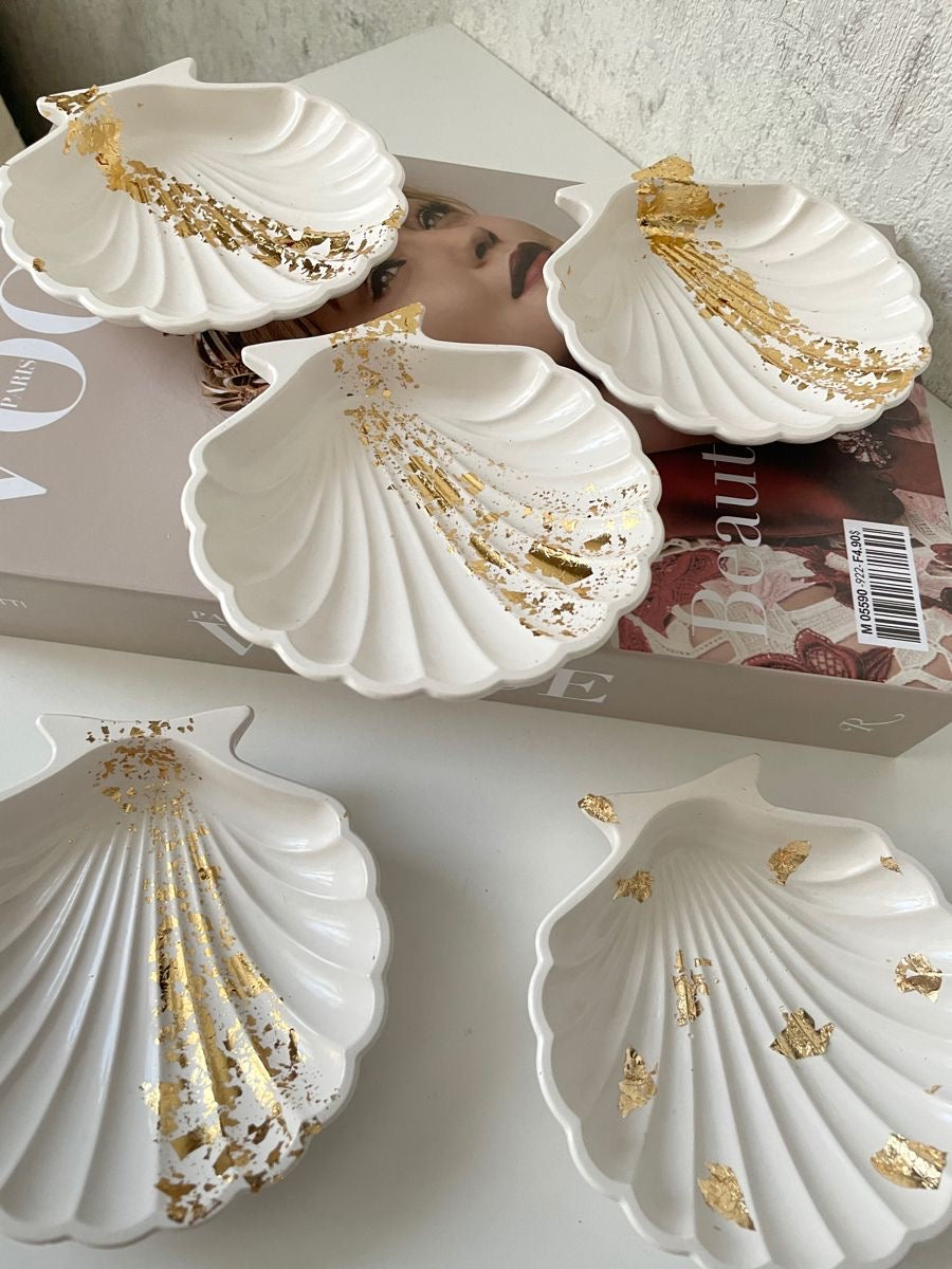 Aesthetic Shell Tray