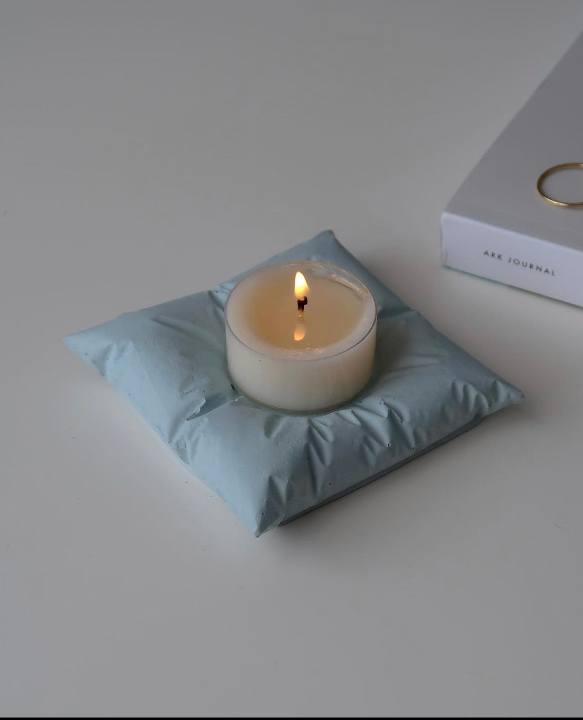 Cushion Tealight Holder