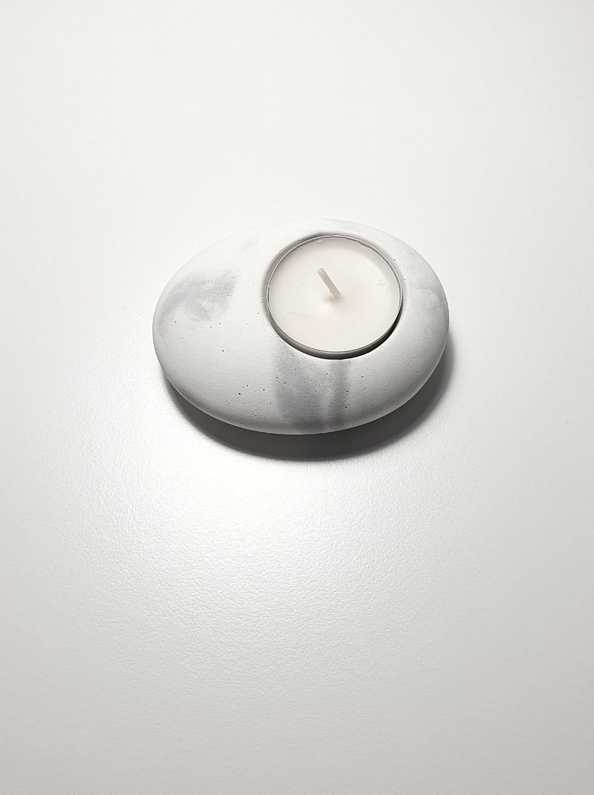 Pebble Tealight Holder