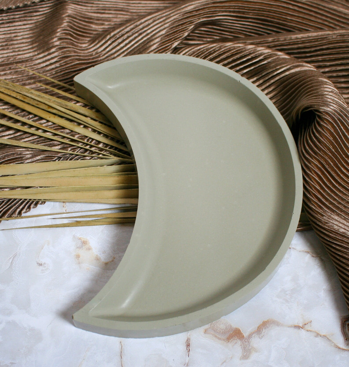 Large Moon Tray
