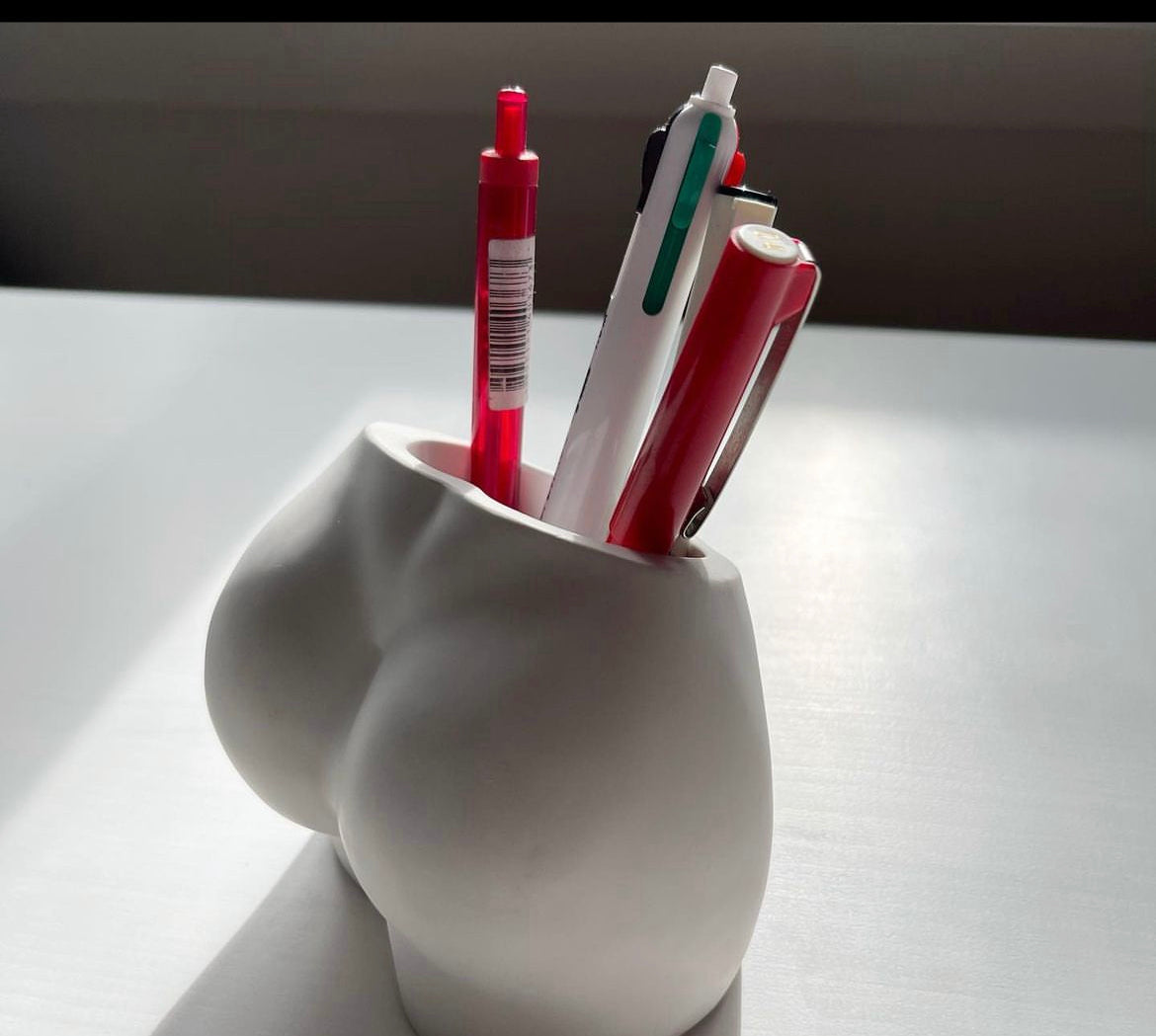 Butt Vase