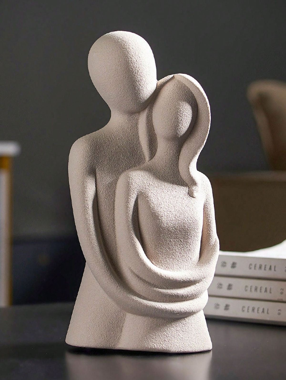 Hugging Couple Statue