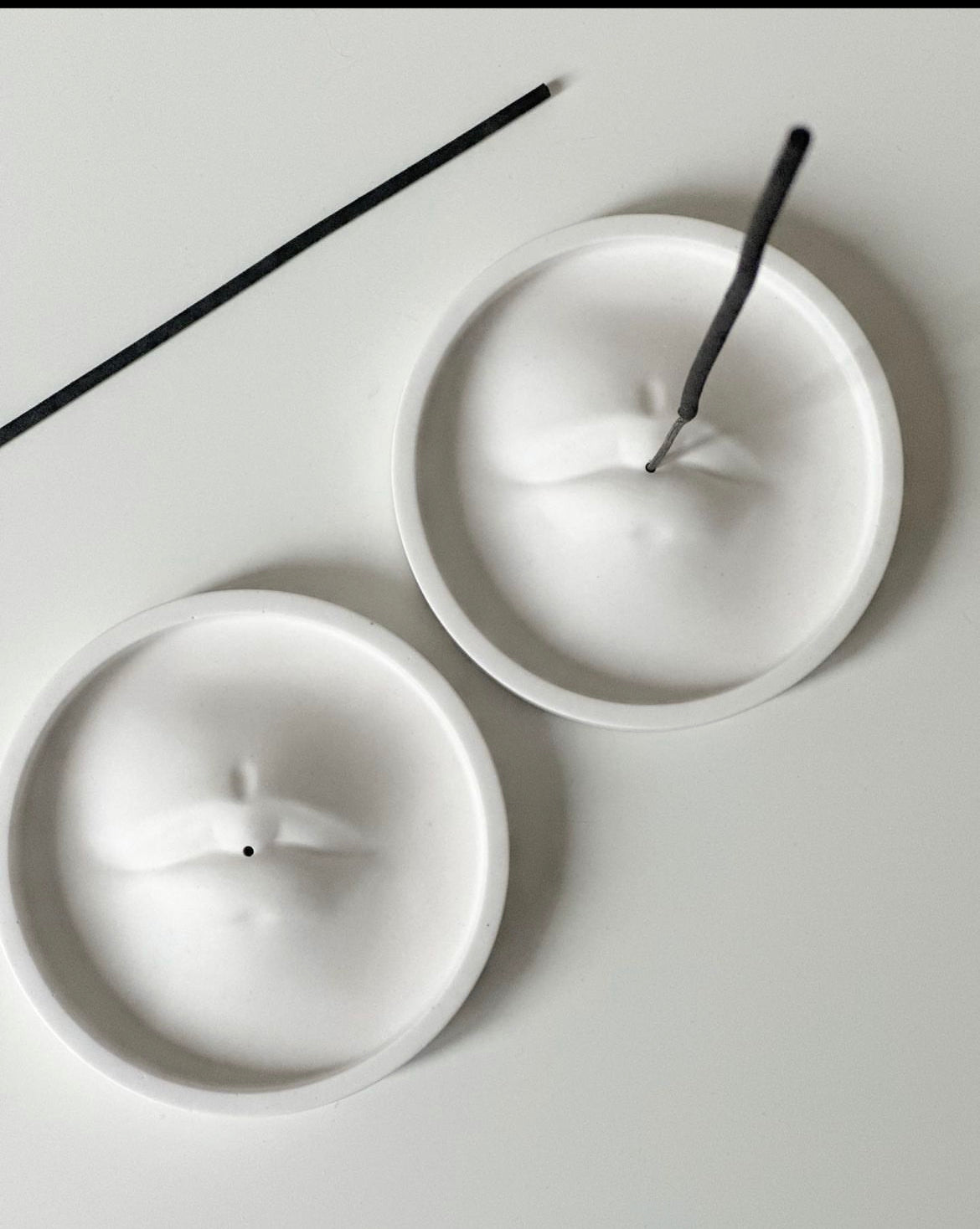 Lip Incense Burner