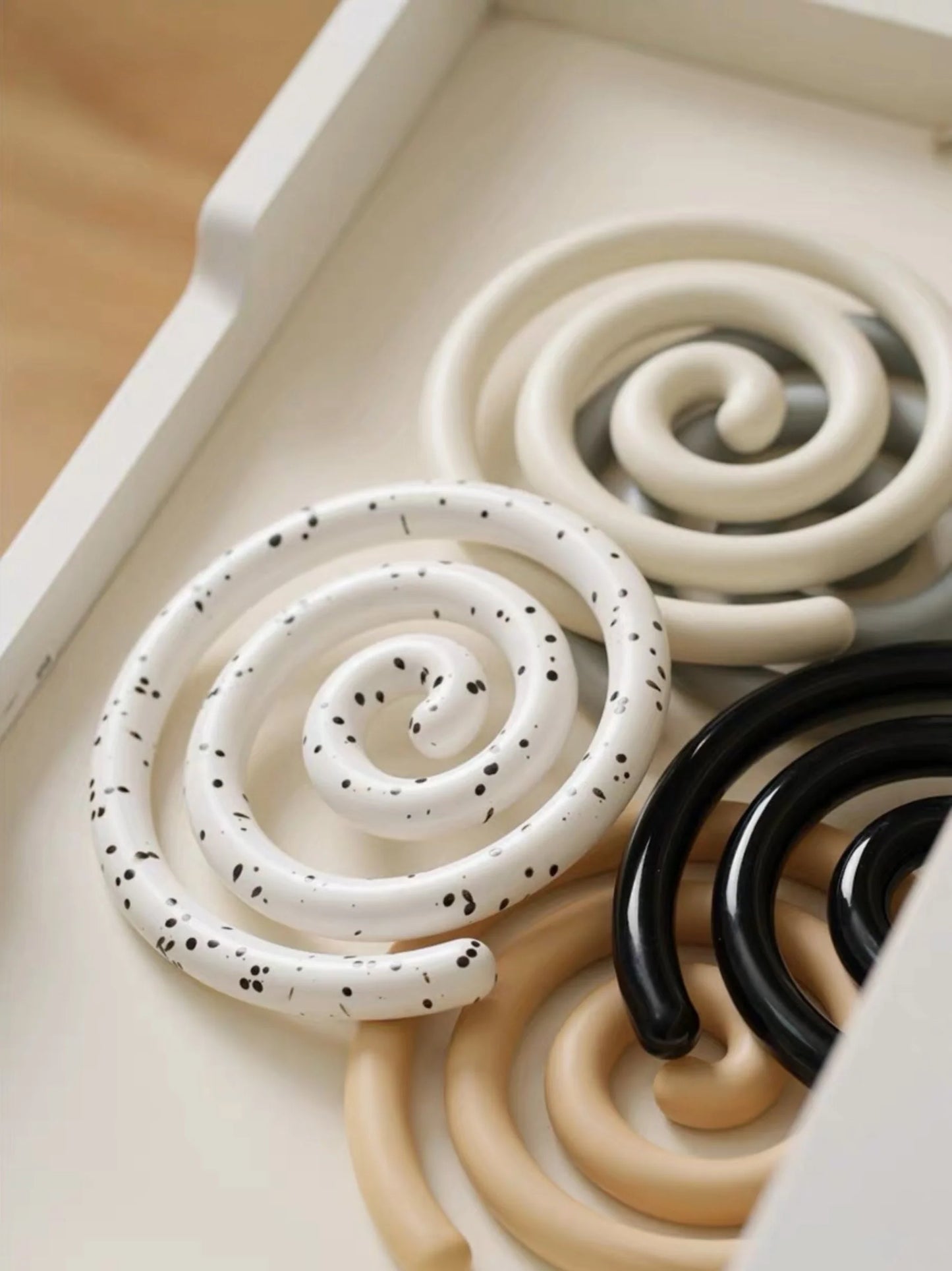 Vortex Ceramic Trivet (set of 5)