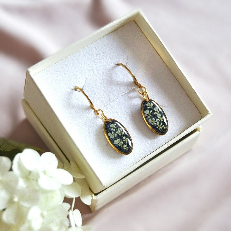 Elegant Floral Earrings