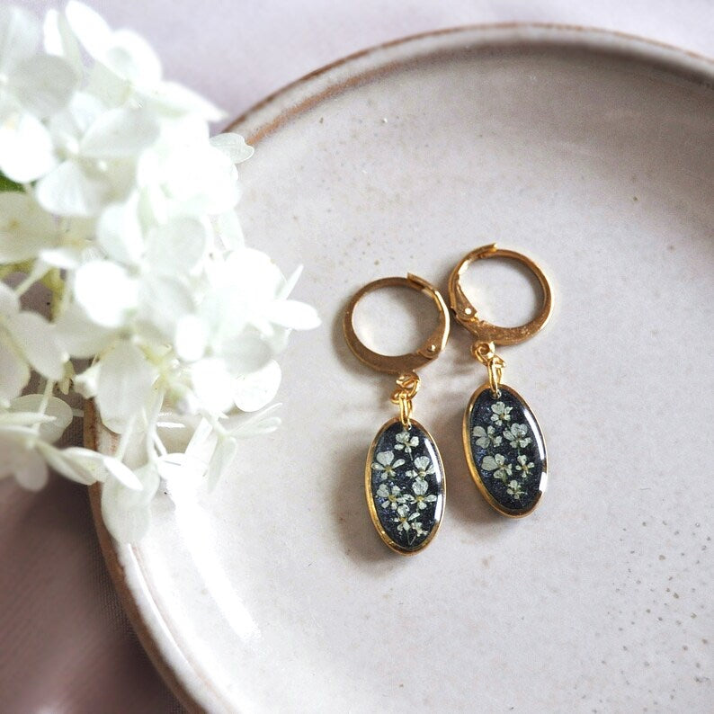 Elegant Floral Earrings