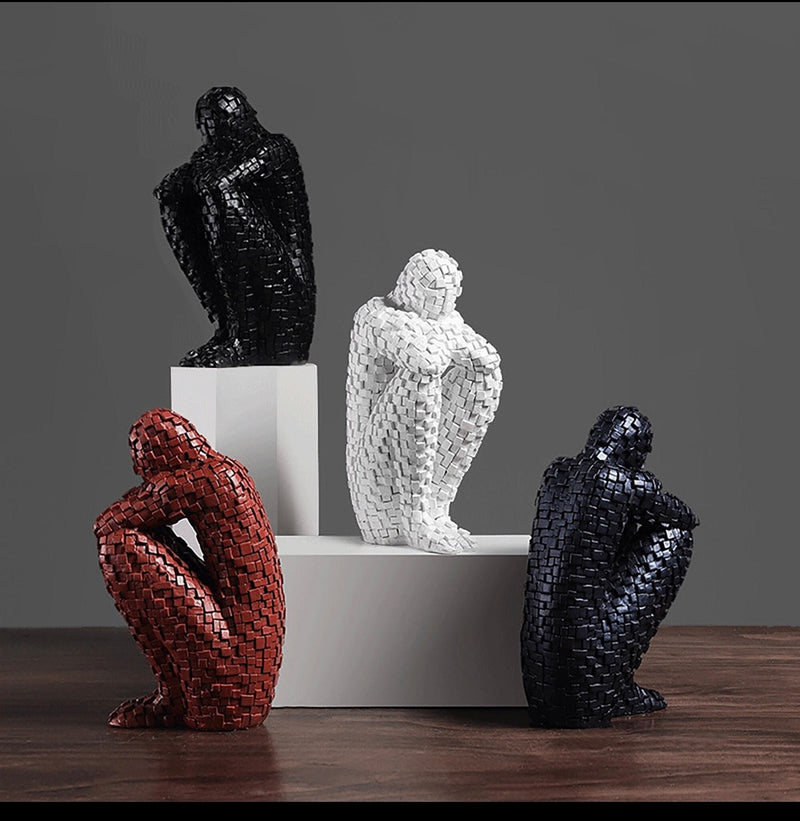Figurines