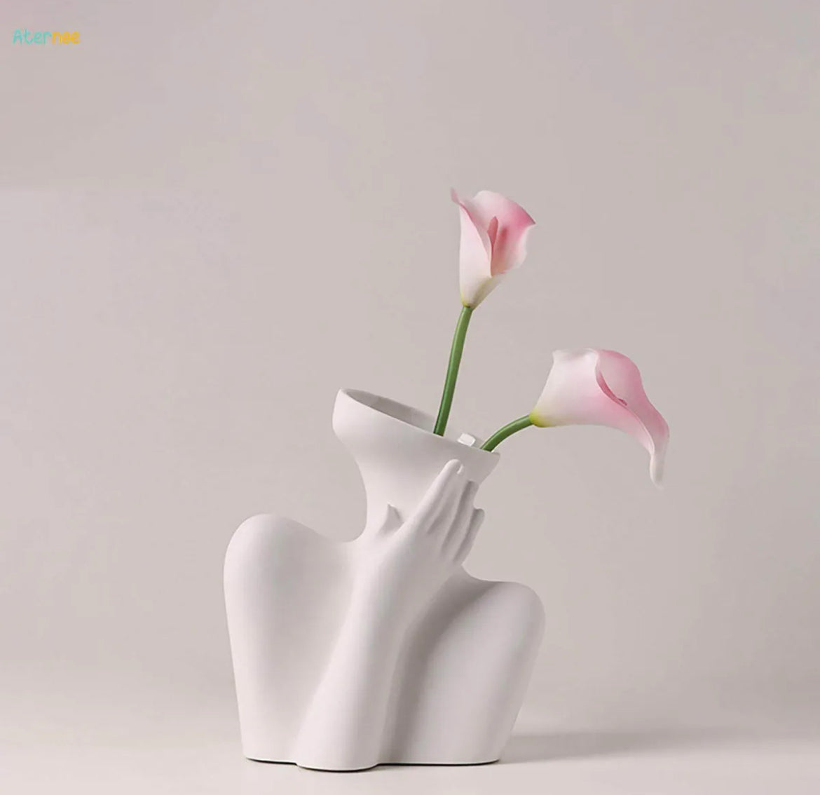 Premium Victoria Vase