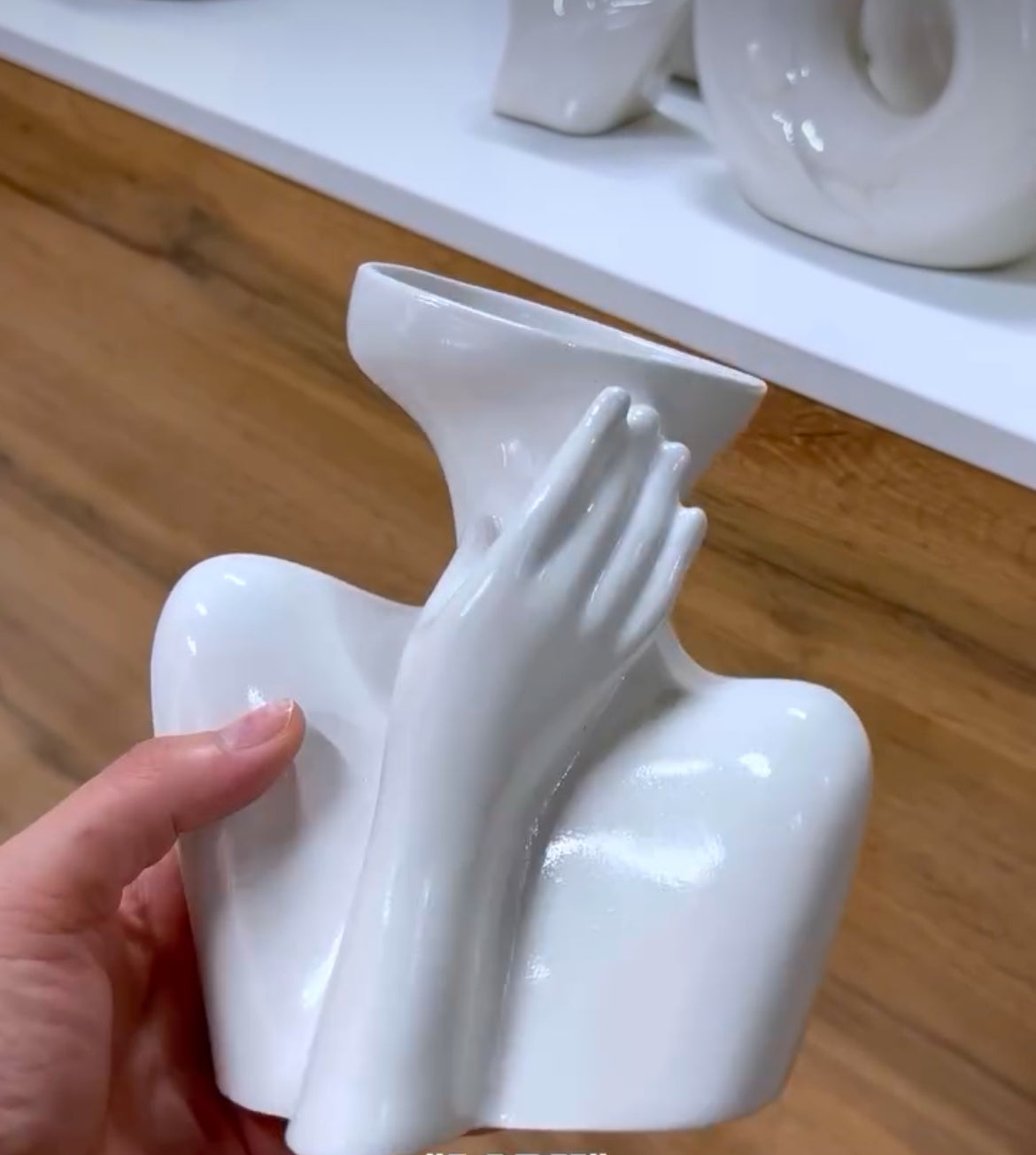 Premium Victoria Vase