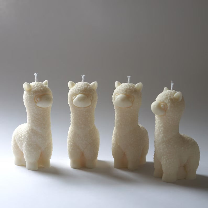 Alpaca candle