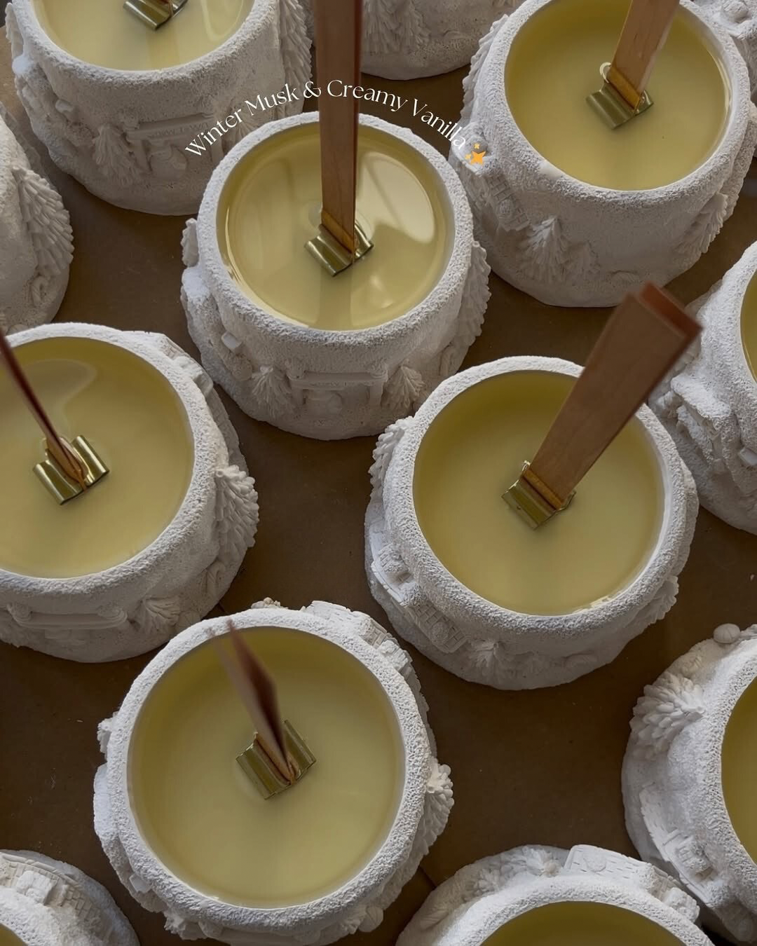 Premium Winter Village Candle