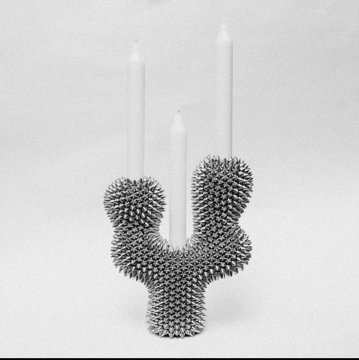 El Candelabro (Spiked)