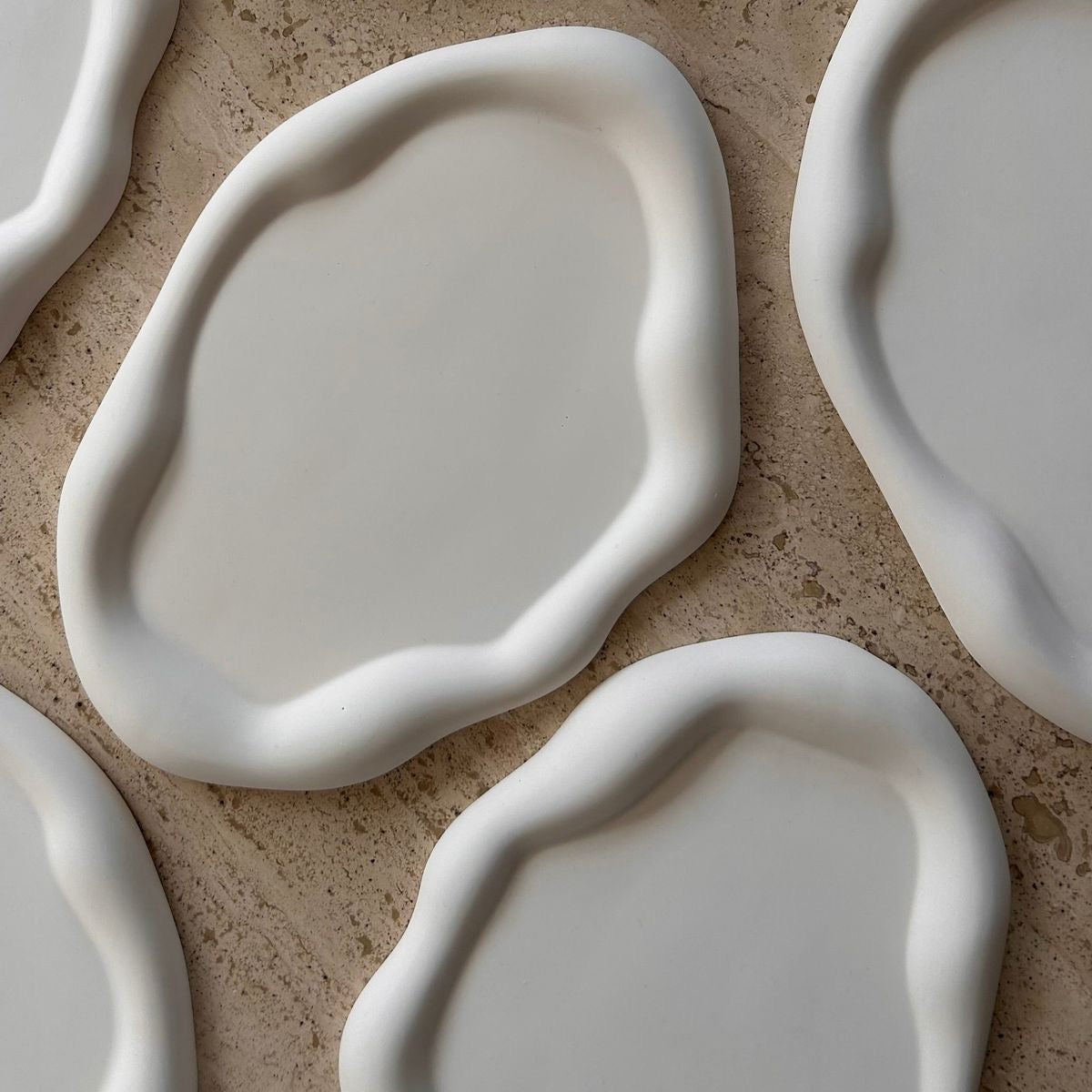 Irregular Cloud Tray