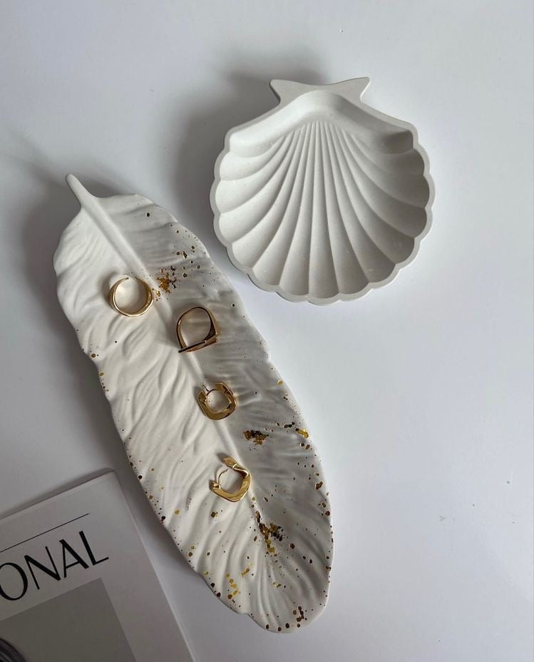 Aesthetic Shell Tray
