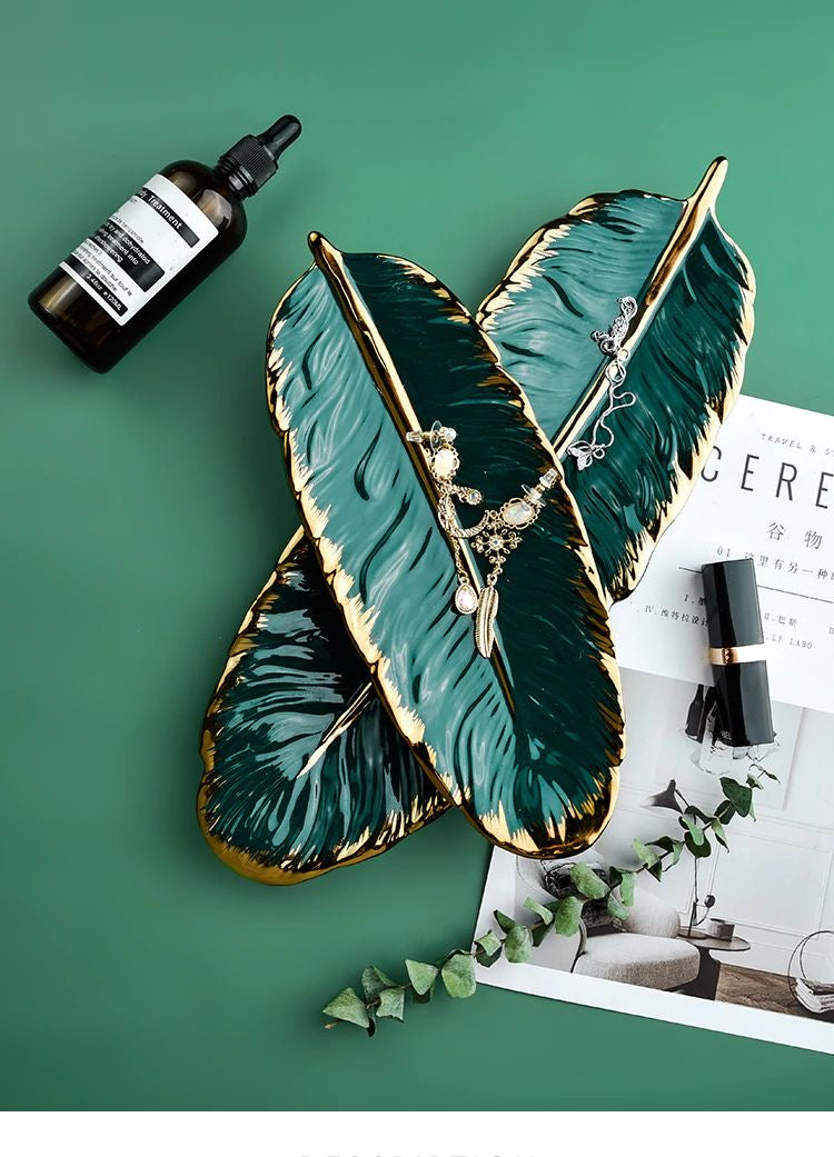 Feather Tray
