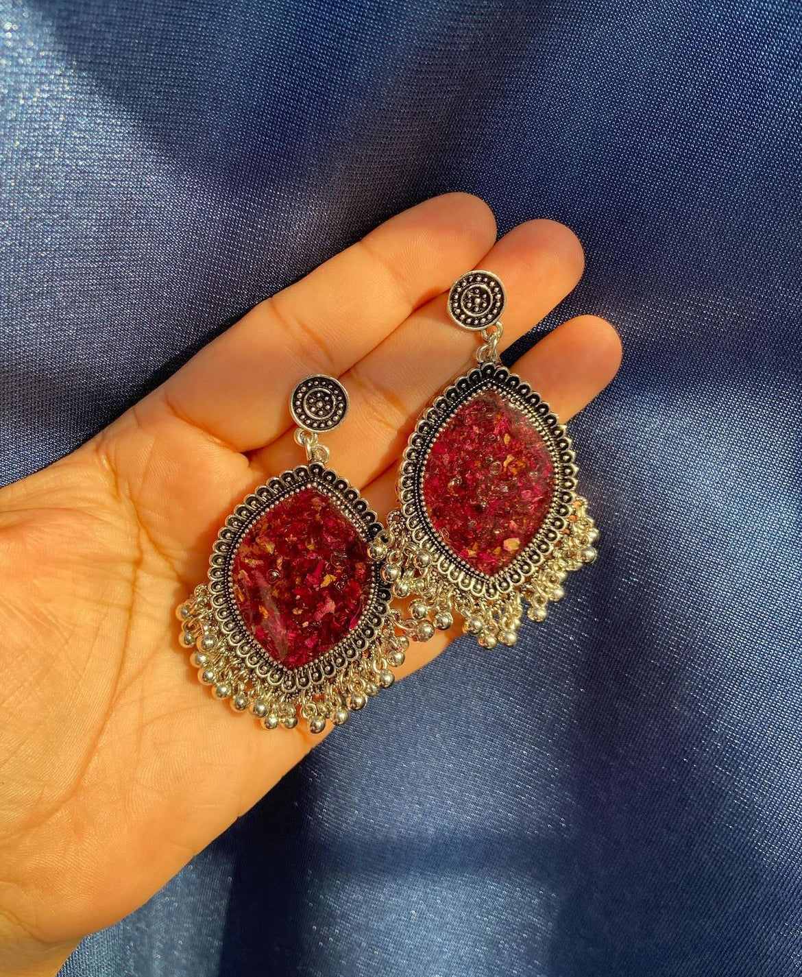 Red Rose Jhumkay