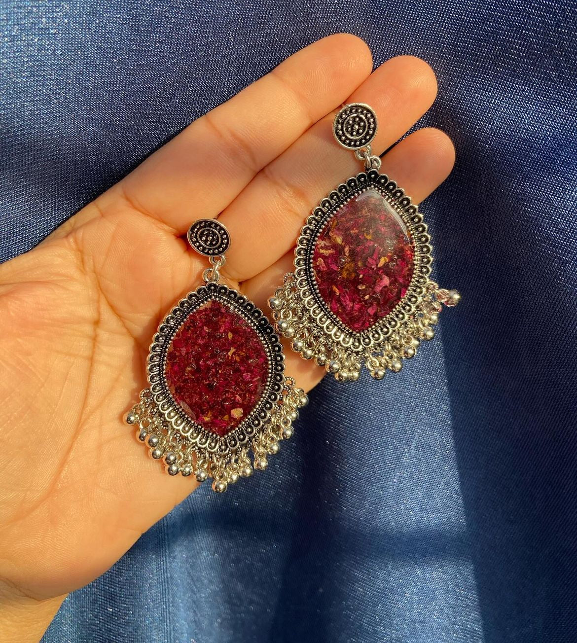 Red Rose Jhumkay