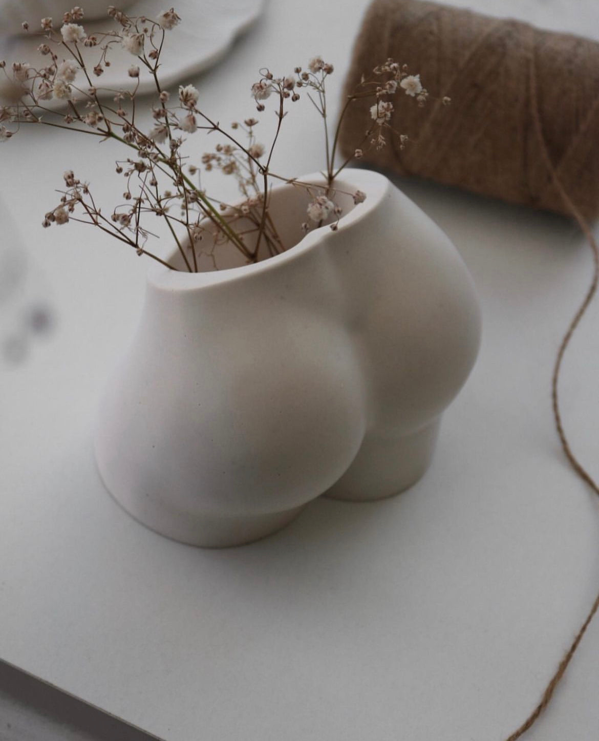 Butt Vase